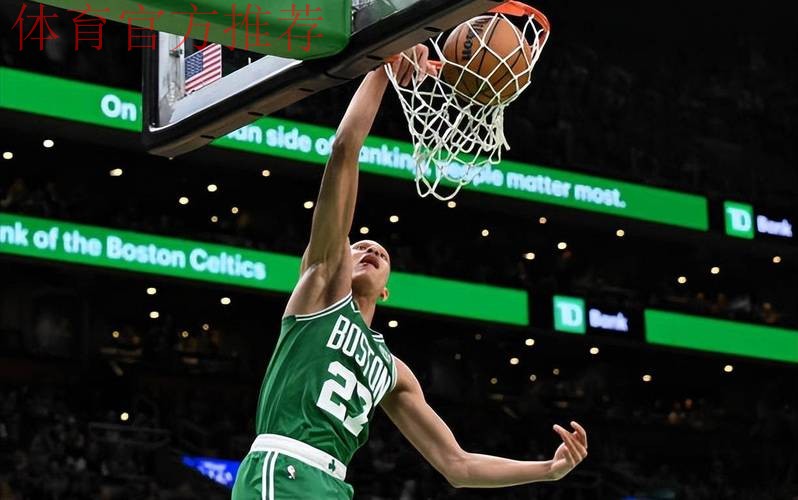 沃尔什首发仅出战17分钟,投篮3中2得到8分6篮板2抢断 沃尔什首发仅出战17分钟,投篮3中2得到8分6篮板2抢断